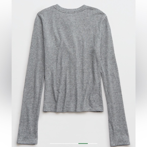 Aerie cardigan Tshirt - Picture 3 of 10